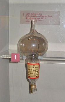 220px-Edison_bulb