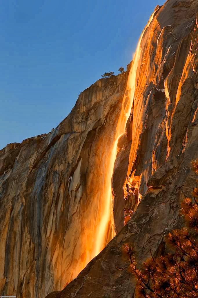 horsetail fall yosemite california fire firefall waterfall 2